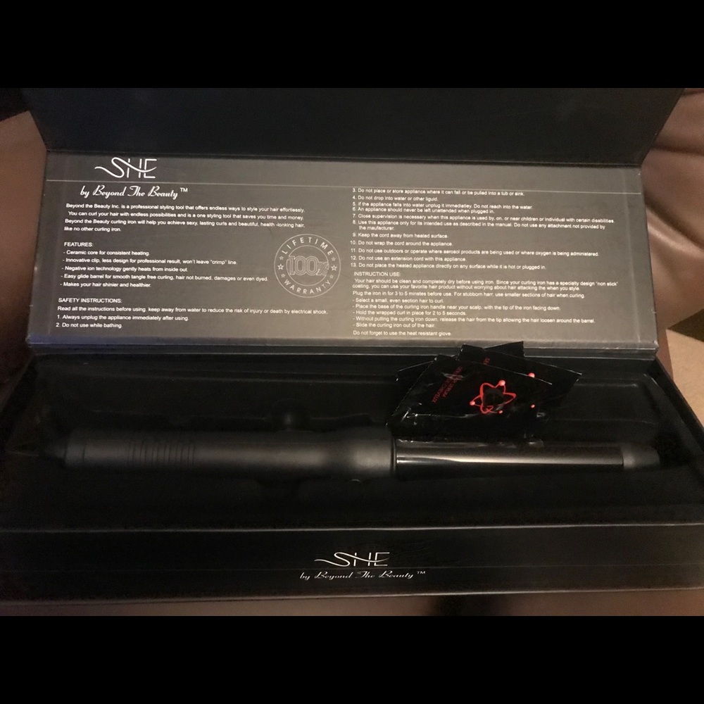 Volume 25mm Beyond the Beauty black curling styler